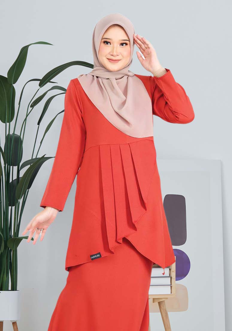 Kurung Aleeya - Dark Orange