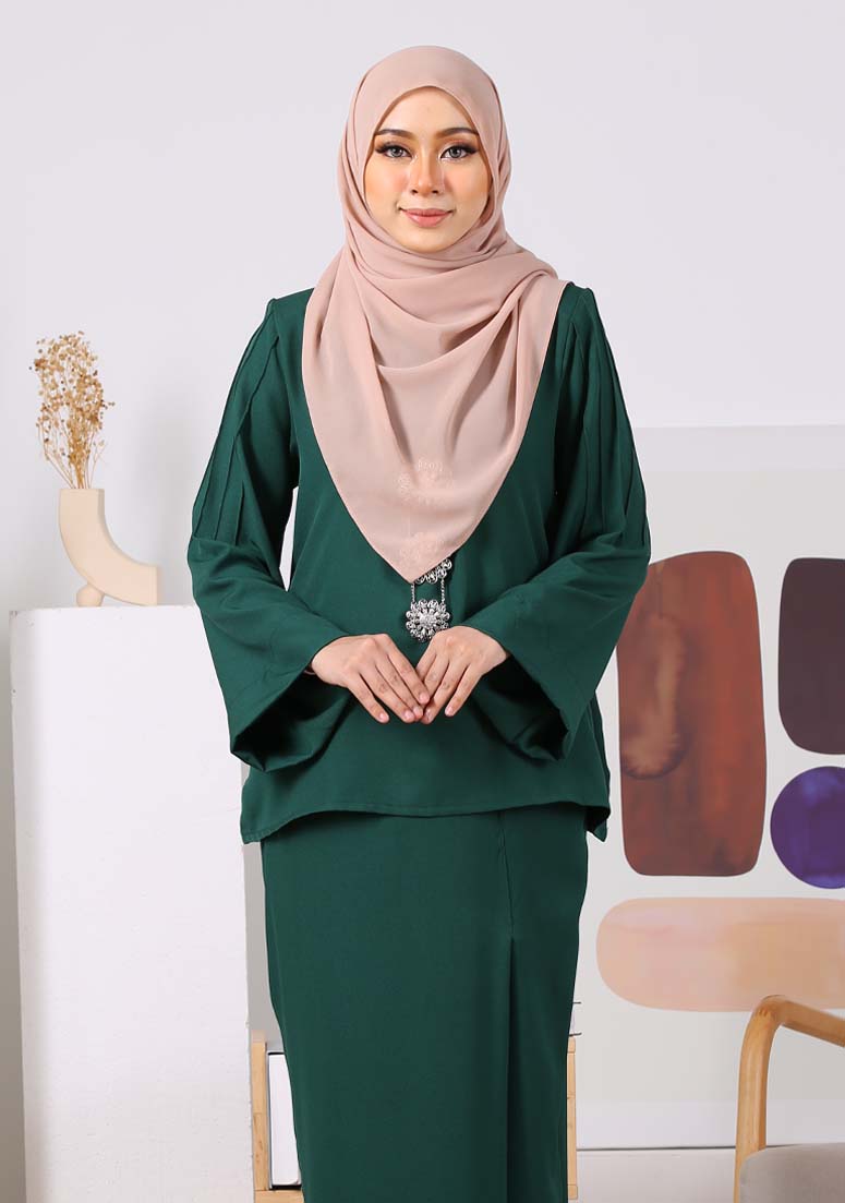 Kurung Alya - Emerald Green