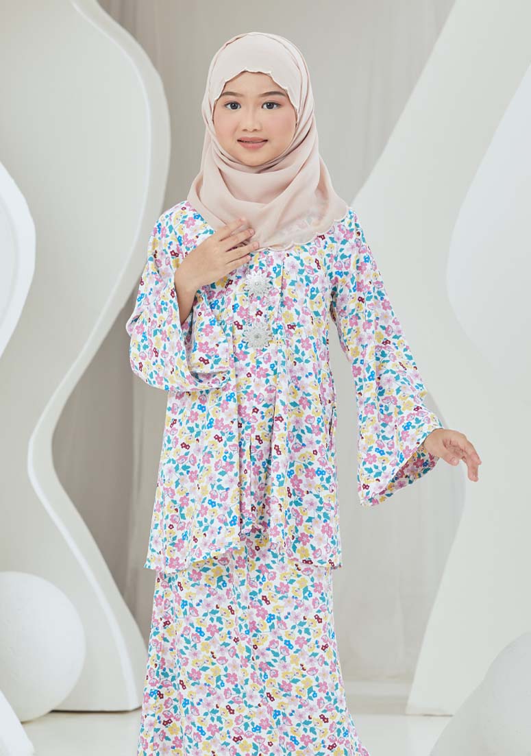 Kebaya Cik Bunga Kids - Pink