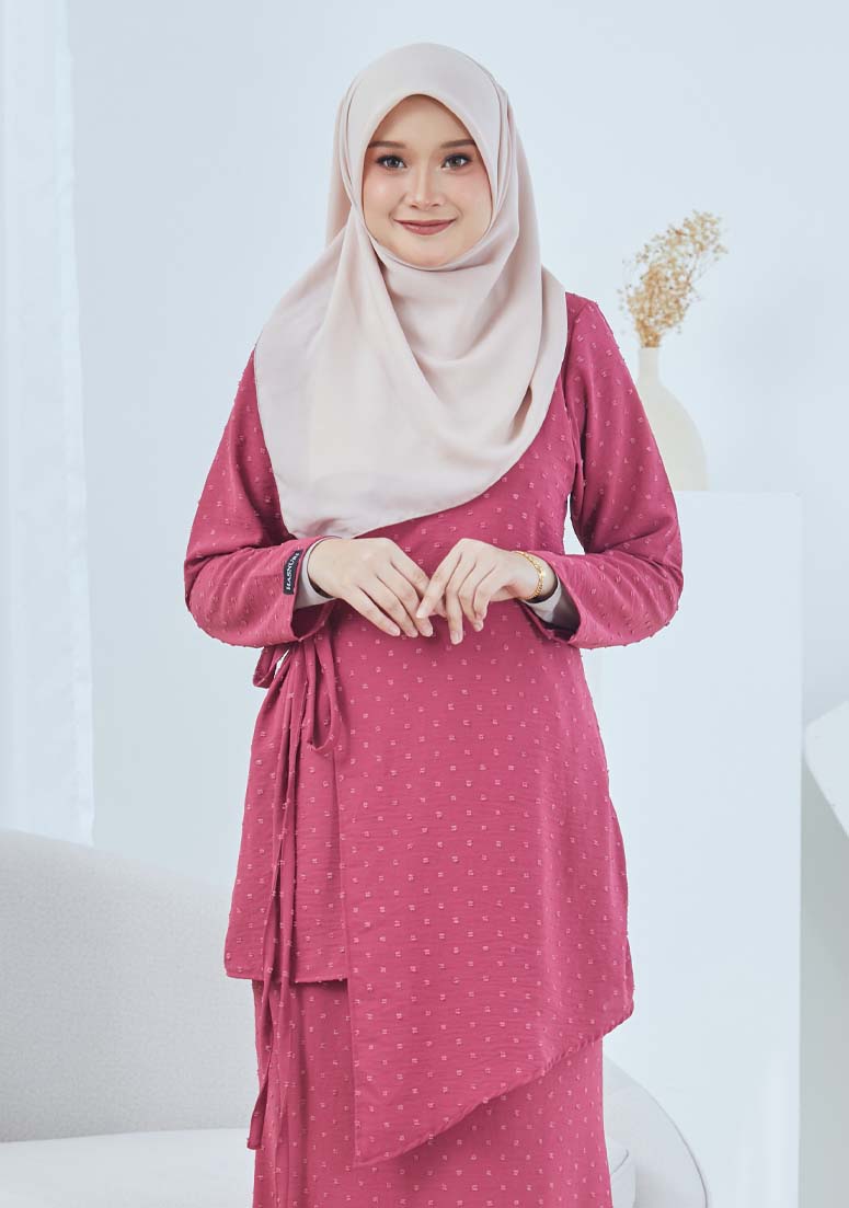 Kurung Jaseena - Dark Pink