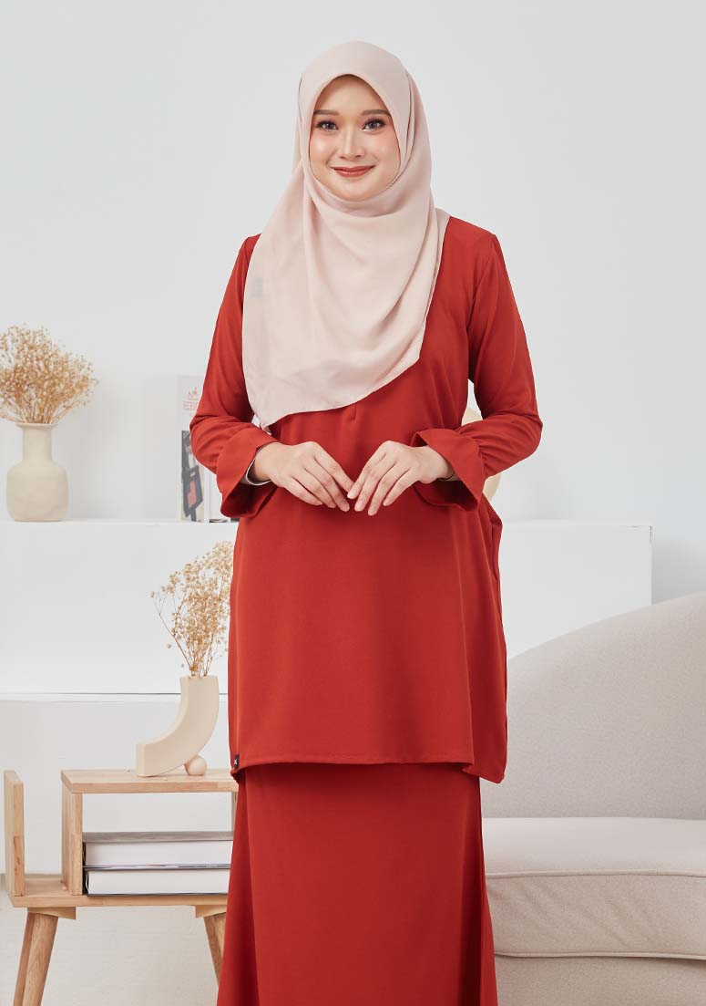 Kurung Afeeya - Dark Orange