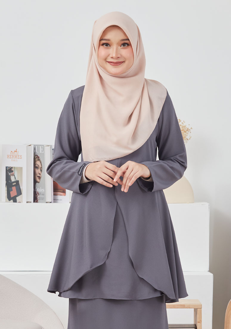 Kurung Mehzura - Dark Grey