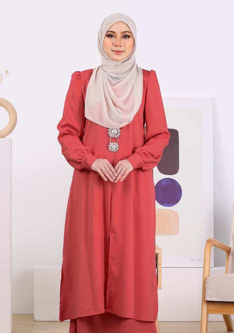 Kurung Nur Zakiya - Coral Pink