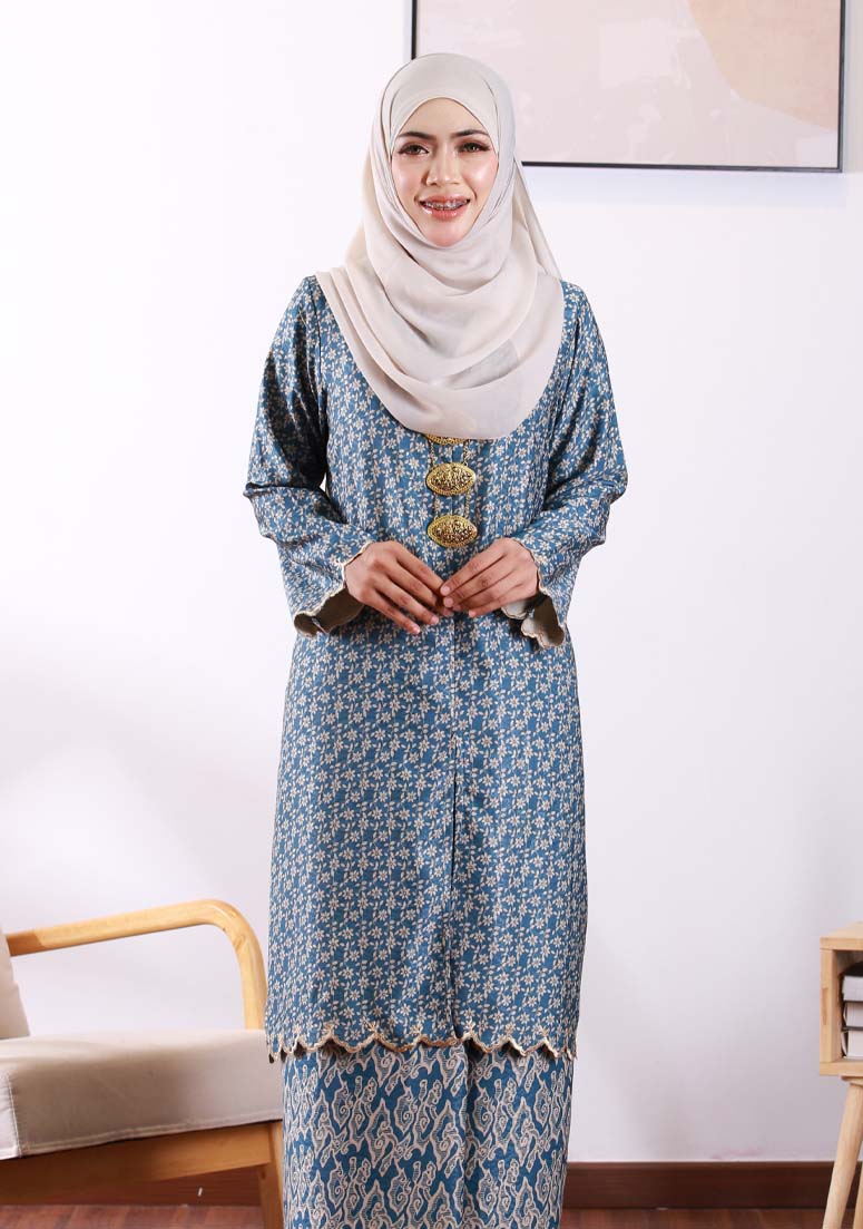 Kurung Puspasari - Turkish Blue