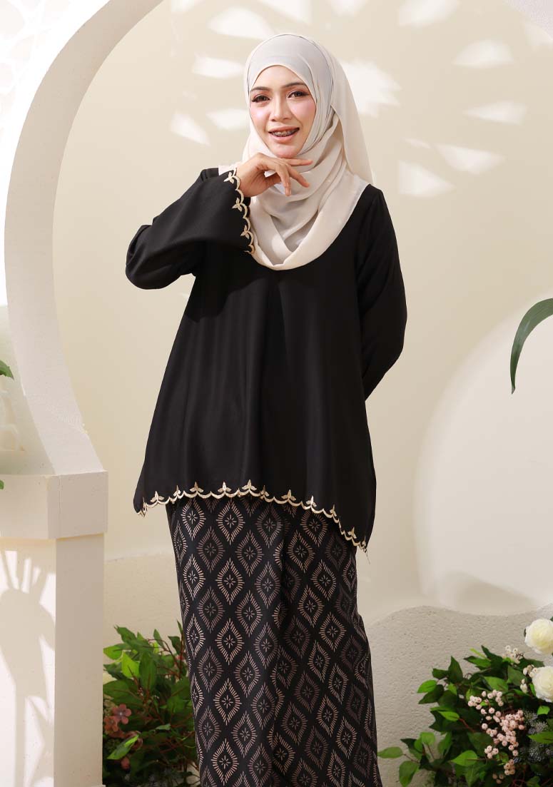 Kurung Ratnasari 01 - Black