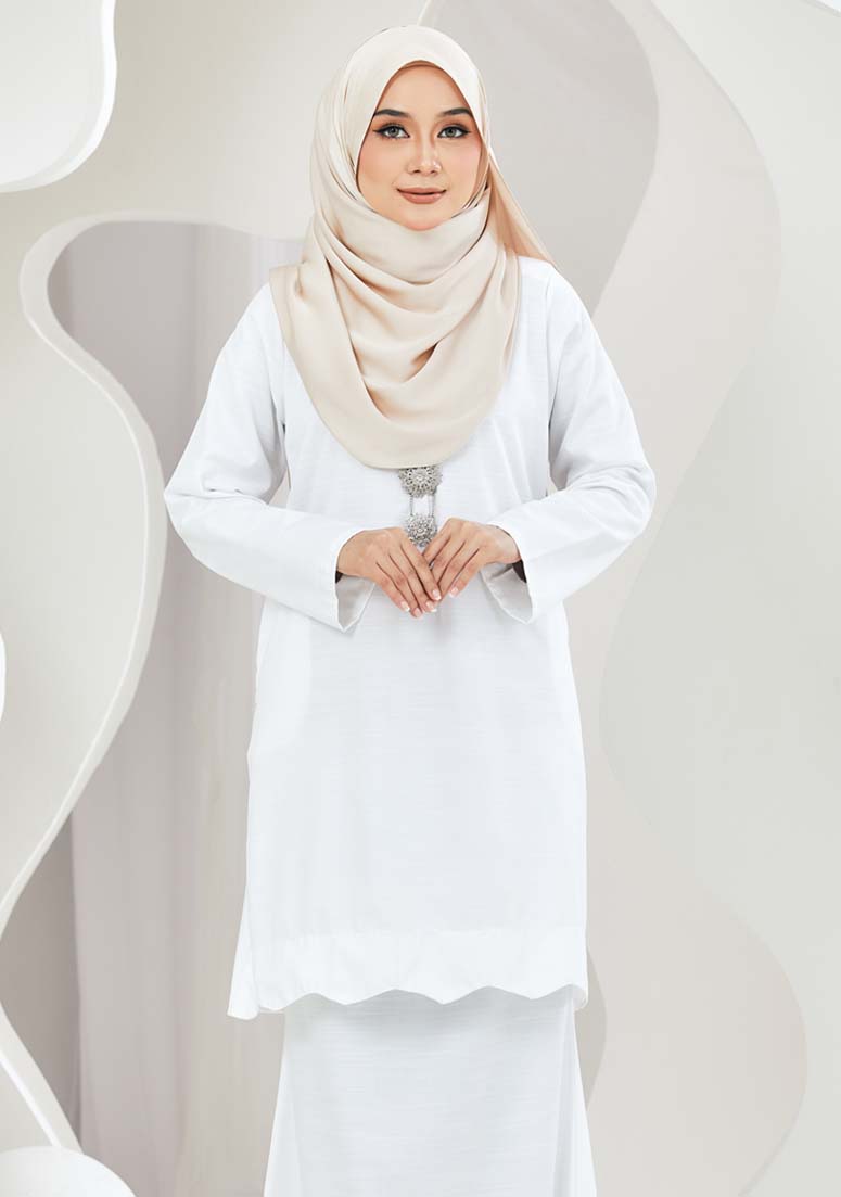 Kurung Soraya - Off White