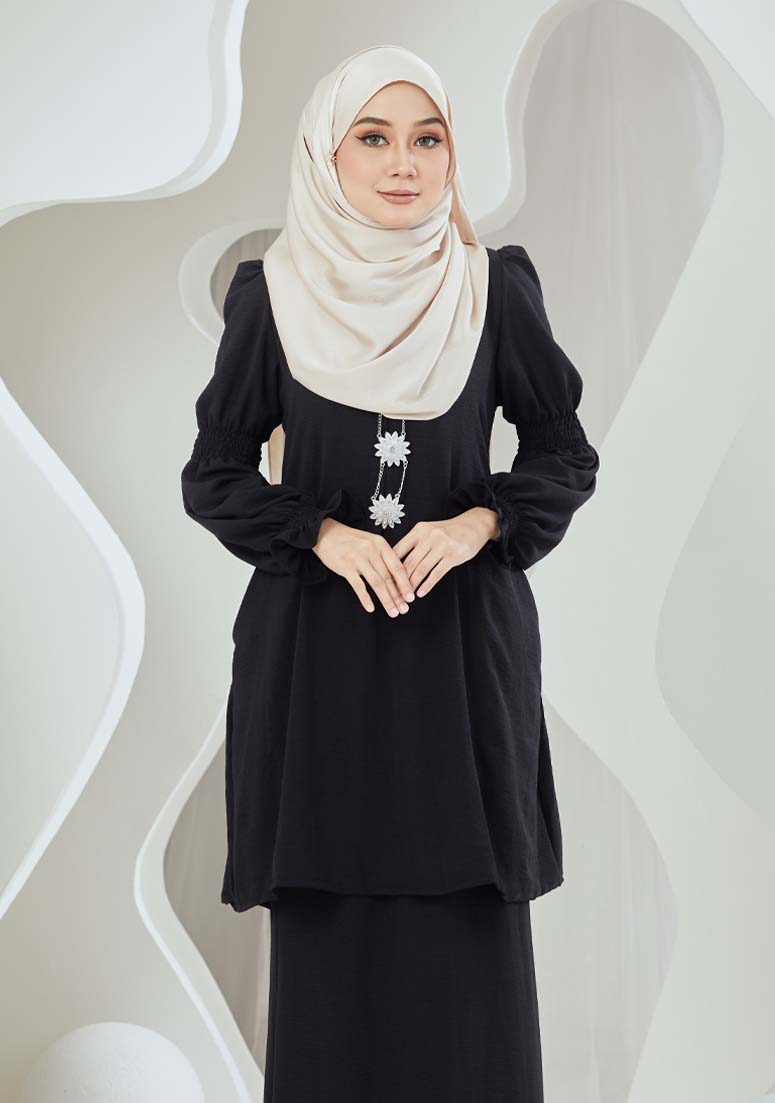 Kurung Yasmeen - Black