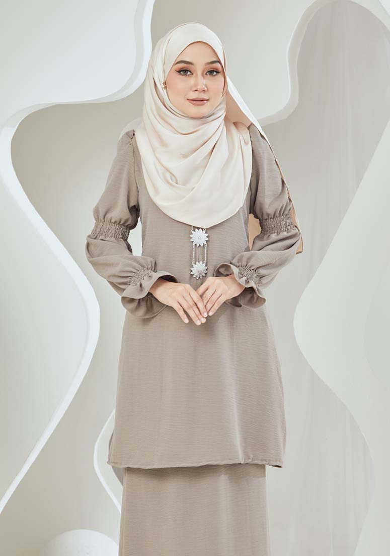 Kurung Yasmeen - Grey