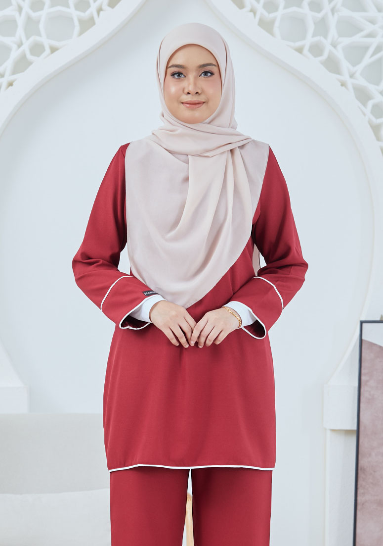 Suit Ainan - Maroon