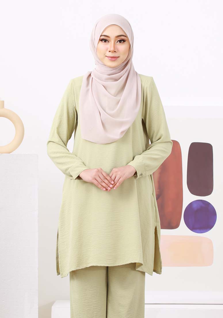 Suit Emma - Light Green