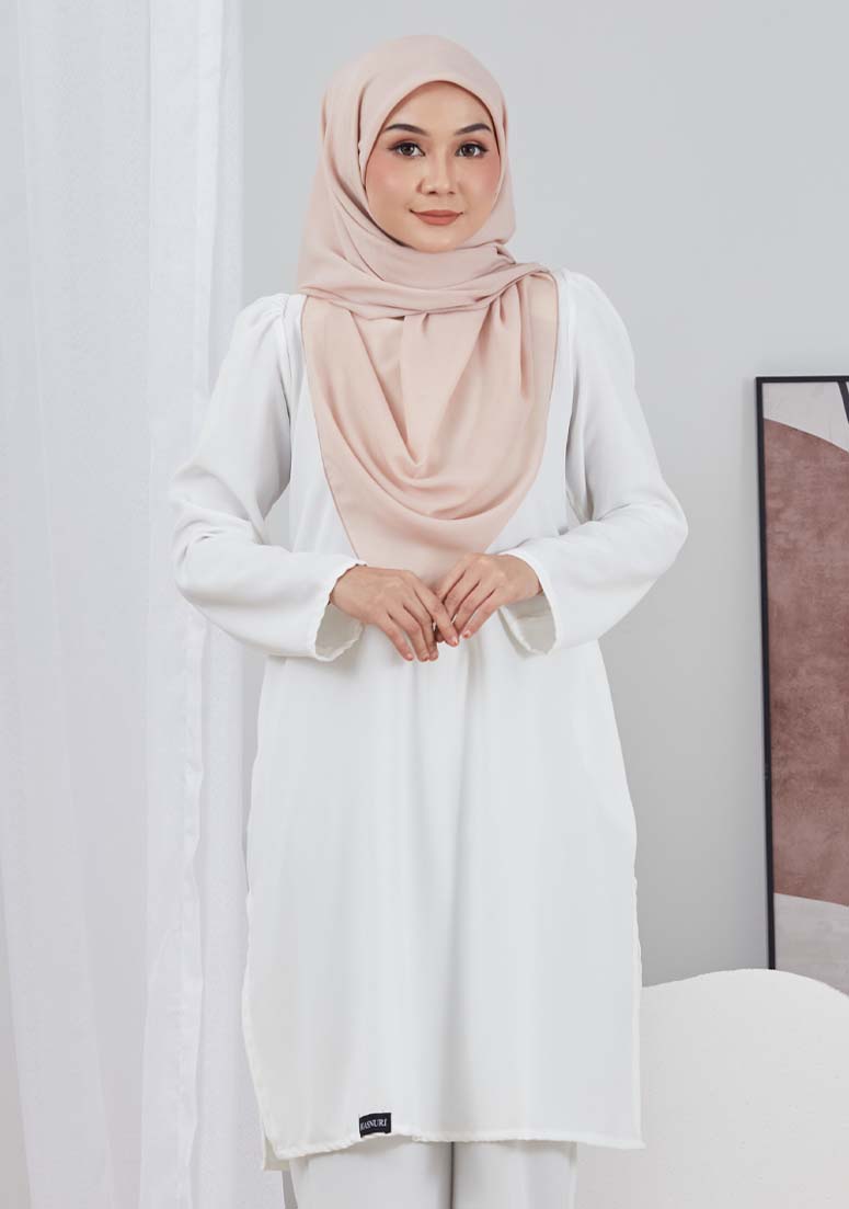 Suit Syasya - Off White