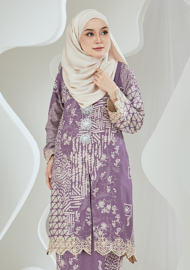 Kebaya Cik Orkid - Light Mauve