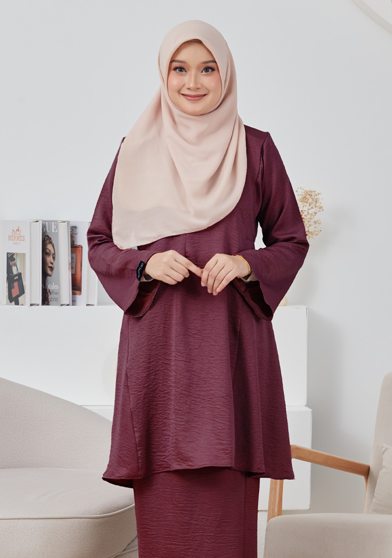 Kurung Wan Zaleha - Maroon