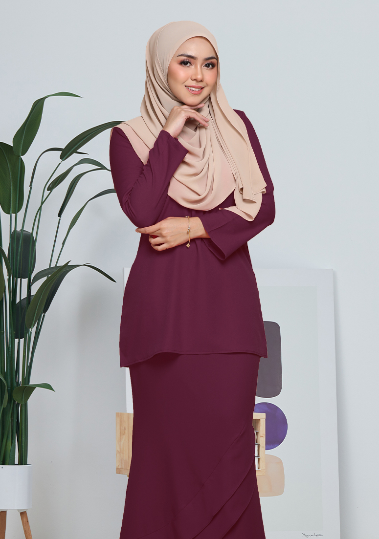 Kurung Naura - Maroon