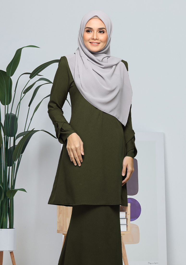 Kurung Lily - Moss Green