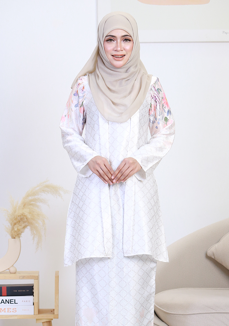 Kebaya Cik Aminah 2.0 - Off White