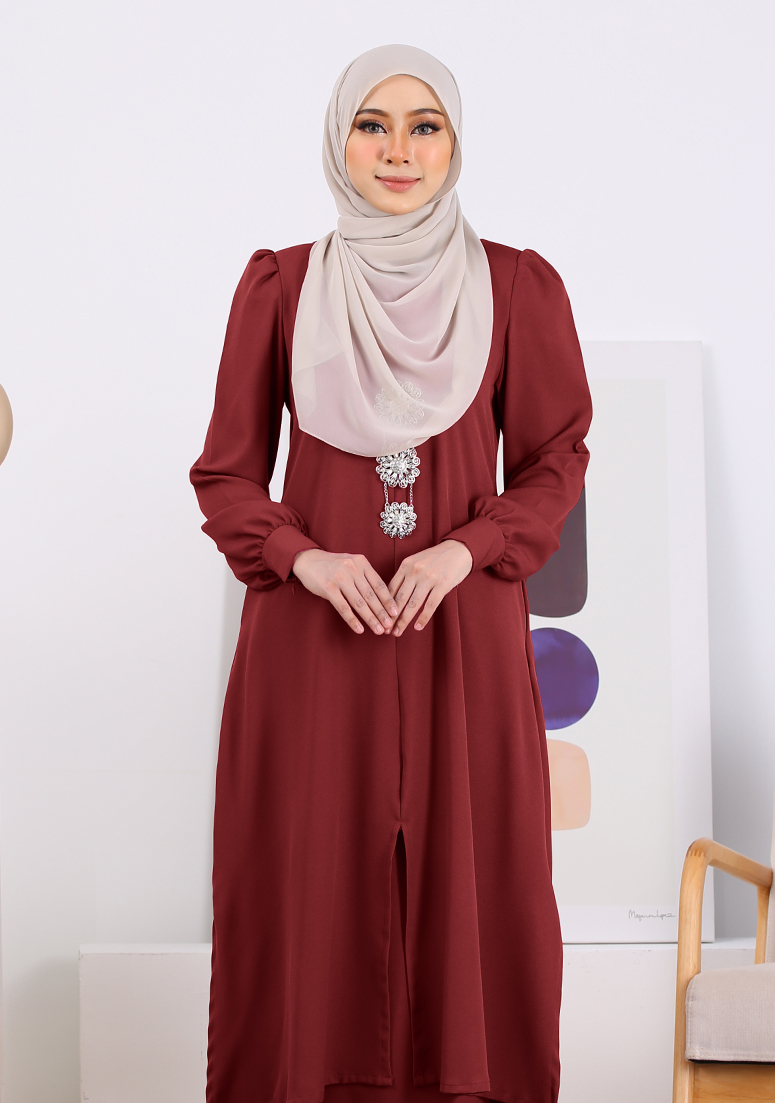 Kurung Nur Zakiya - Red Velvet