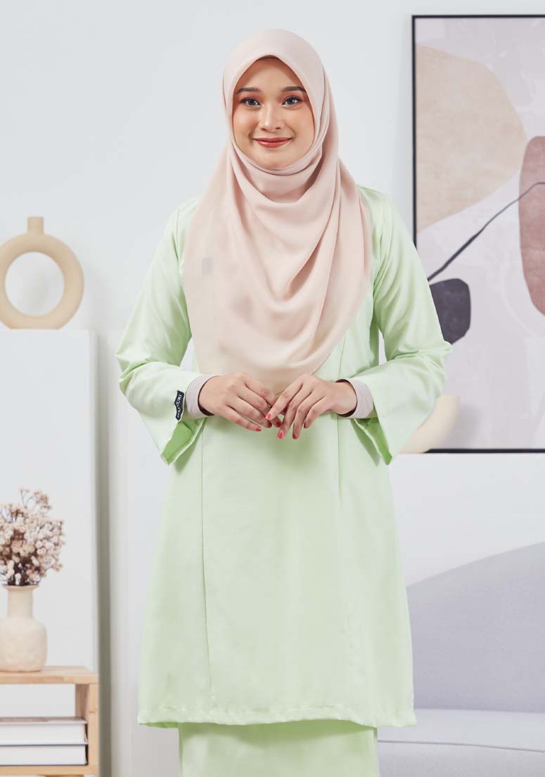 Kurung Hayra - Apple Green